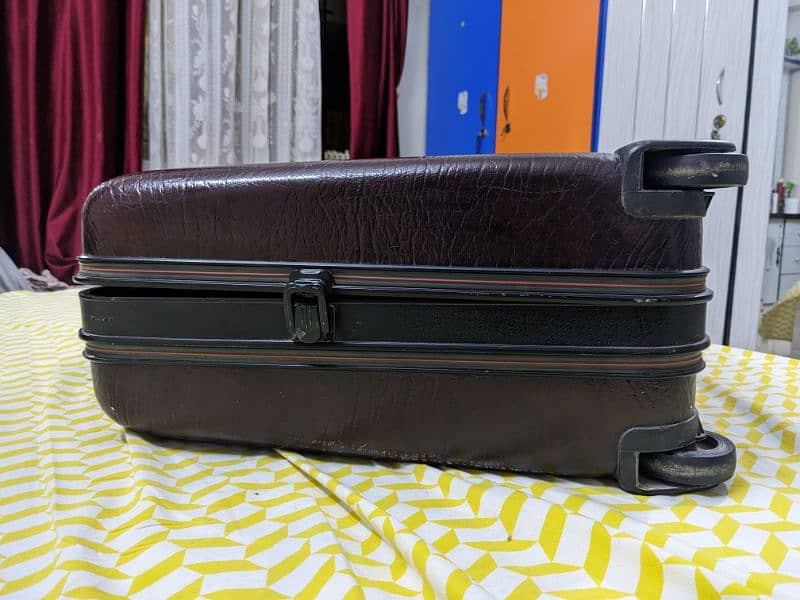 Diplomat Luggage Bag 3