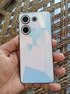 tecno coman 20, full box available.