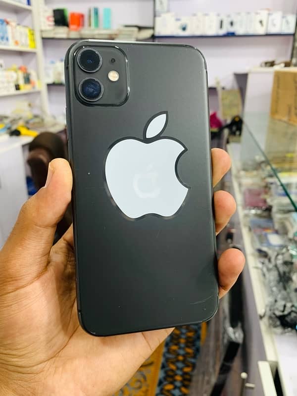 iphone 11 64GB   Non Pta 1