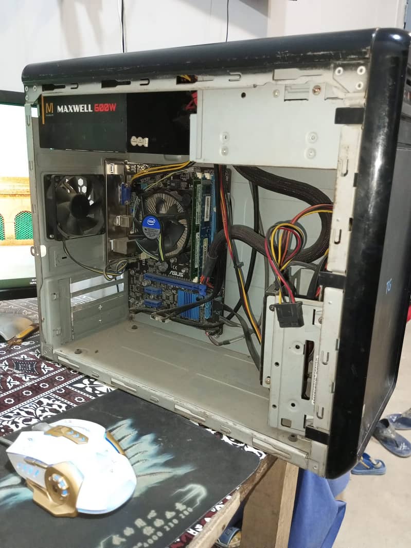 CUSTOM GAMING PC FOR SALE 0