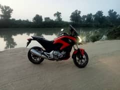 Honda 700 cc Touring Sports bike