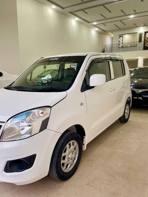 Suzuki Wagon R 2022 16