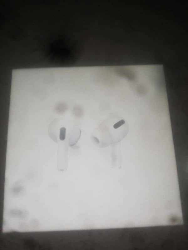 Apple Airpods Pro 0