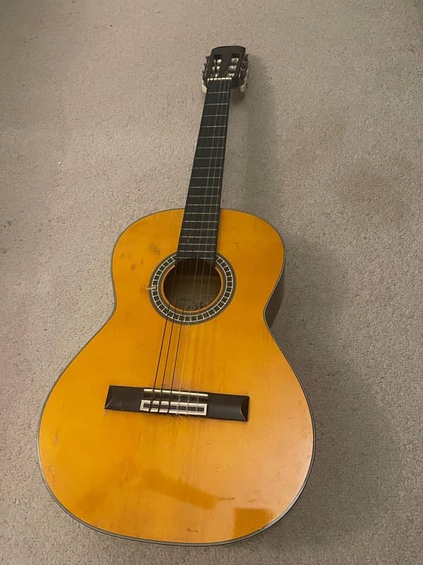 aria acoustic guitar for sell 1