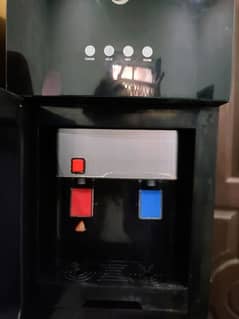 PEL DISPENSER