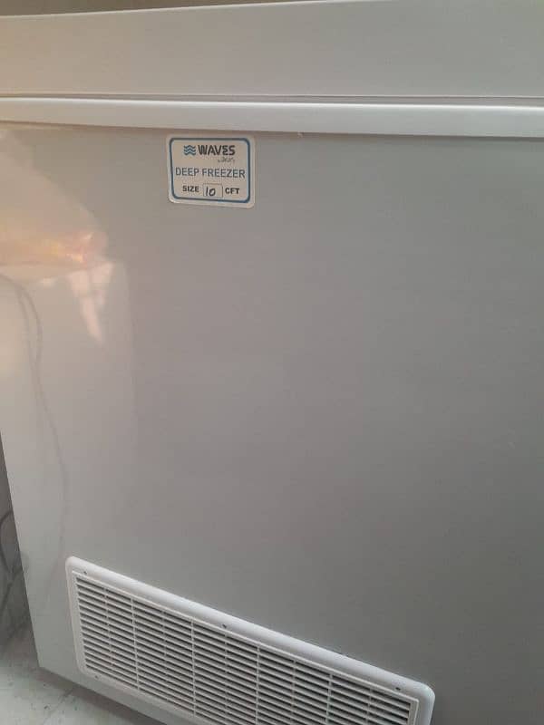 Waves Freezer for sale in brand new condition 4