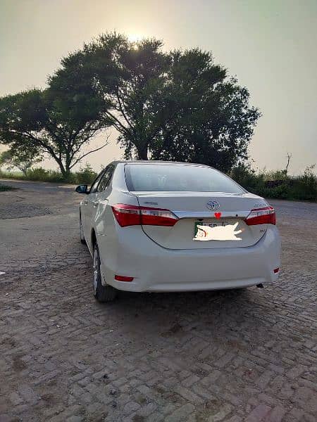 Toyota Corolla GLI 2016 Model Antique Piece Family use 6