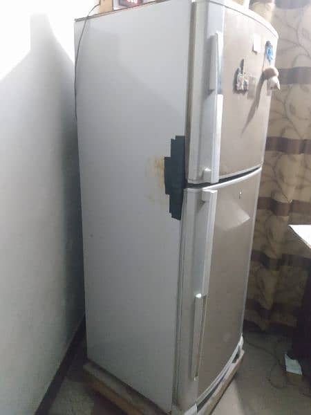 DAWLANCE MONOGRAM REFRIGERATOR FOR SALE 3