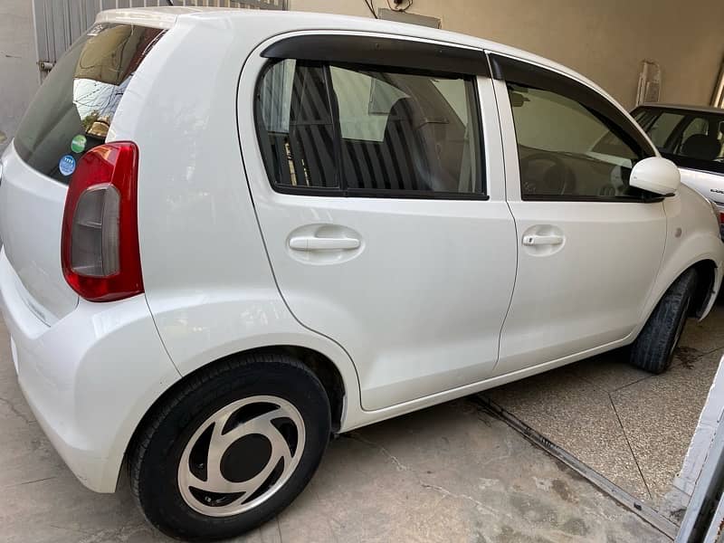 Toyota Passo 2015 3