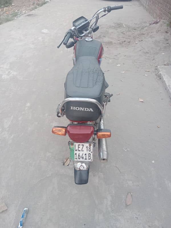 Honda CD 70 6