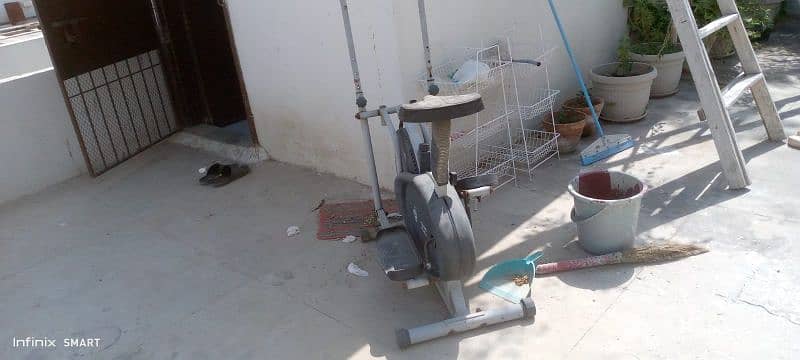 Selling Elliptical Machine 1