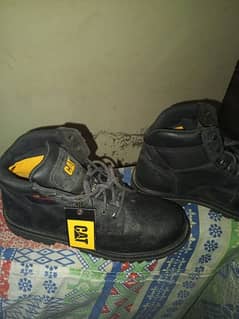 safety shoes lush condition brand cat