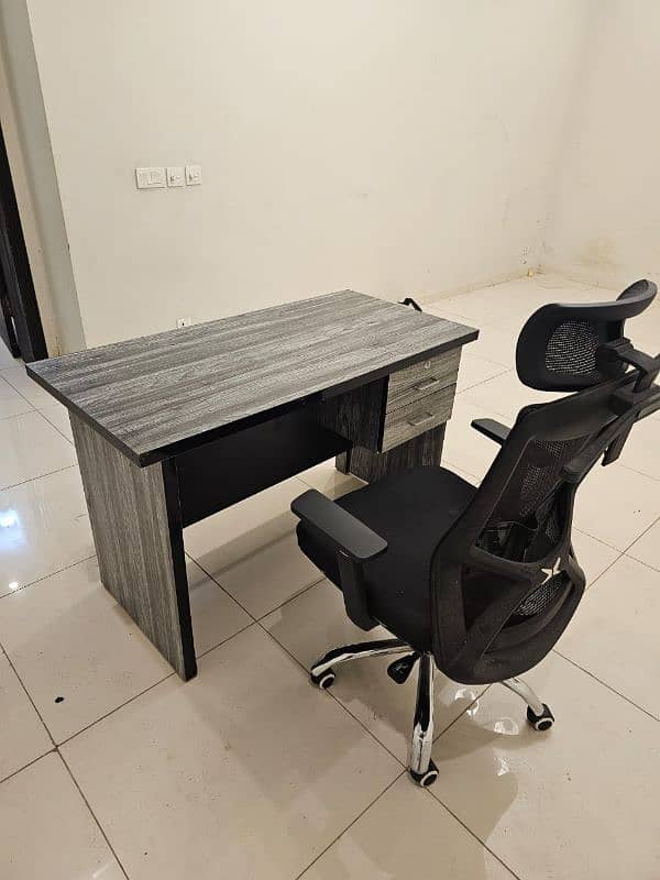 Office Table n Chair 1