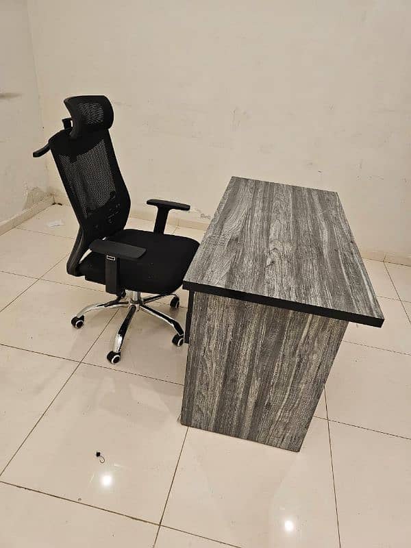 Office Table n Chair 3