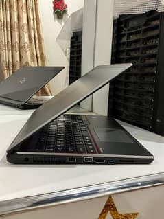 FUJITSU laptop for sale 0