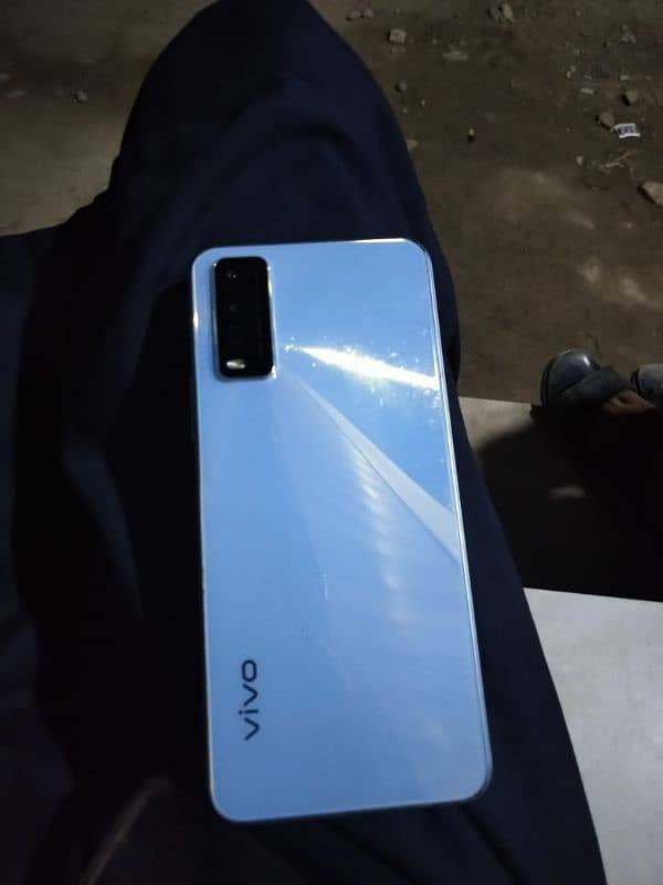 vivo y20a 3gb ram 32 gb memory ghar mein istemal kiya hua mobile hai 1