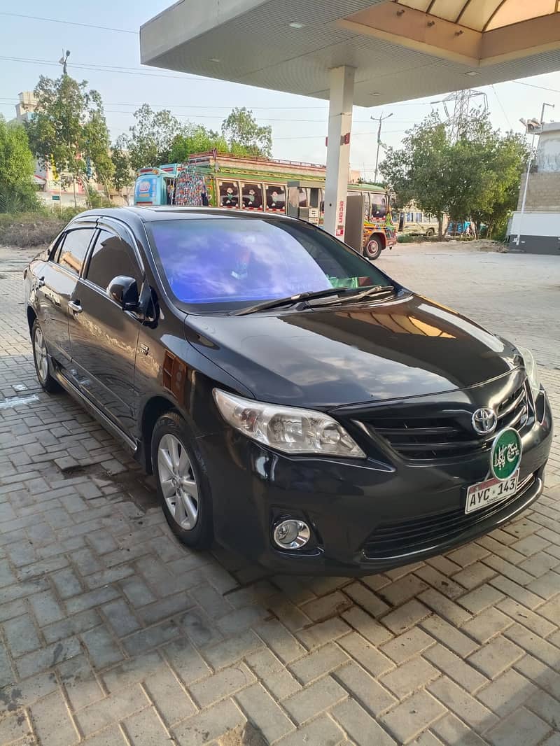 Toyota Corolla Altis 2012 1