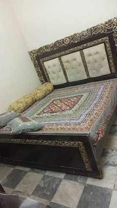 bed. side table. . dressing table. . . almari