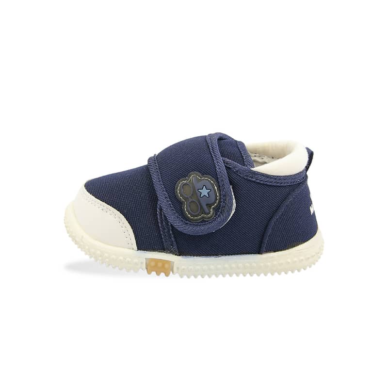 New Born Babies Shoes Stock available 17