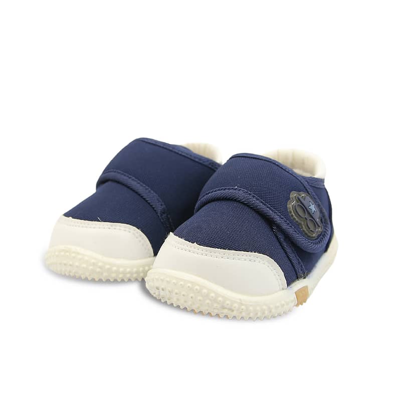 New Born Babies Shoes Stock available 18