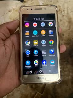 moto e4 2/16 best condition