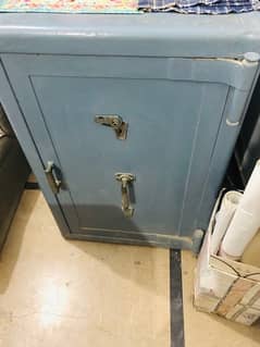 Locker For Sale 0