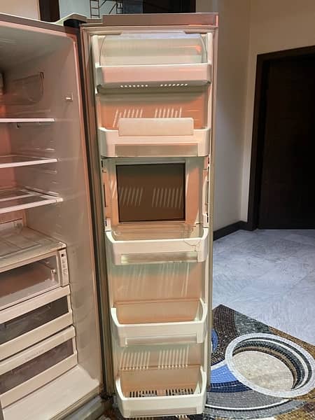 Samsung Double Door Fridge 3