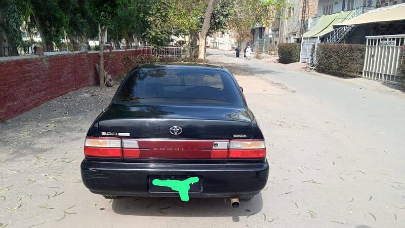 Toyota Corolla XE 2001 2