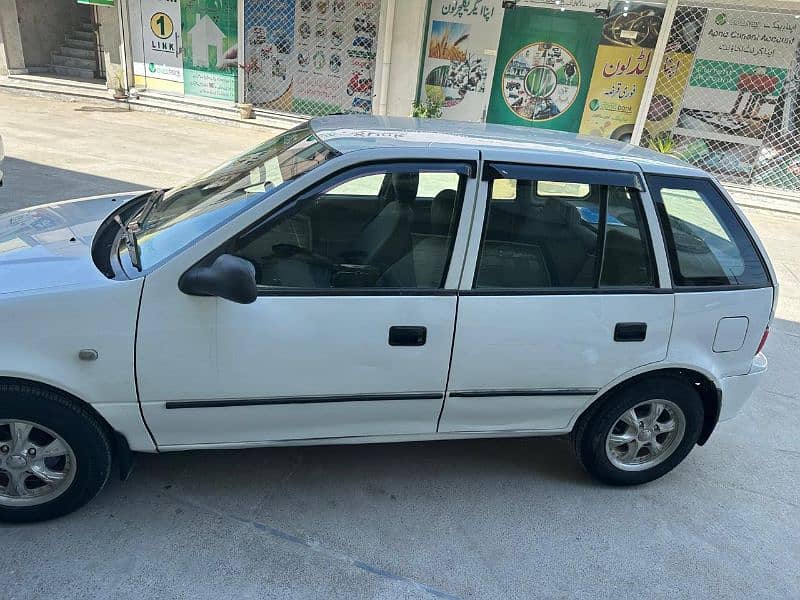 Suzuki Cultus 4