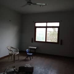 SINGLE UNIT HOUSE FOR SALE IN GULSHAN BLOCK-7