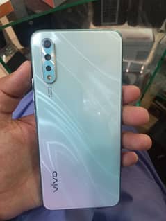 vivo s1