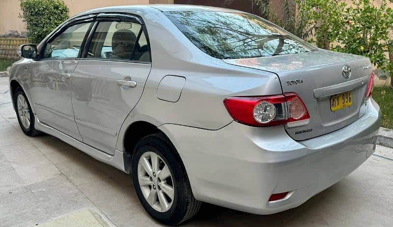 Toyota Corolla CRUISETONIC 1.8 Altis 2010 4