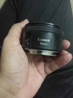 canon 50mm 1.8 stm lens