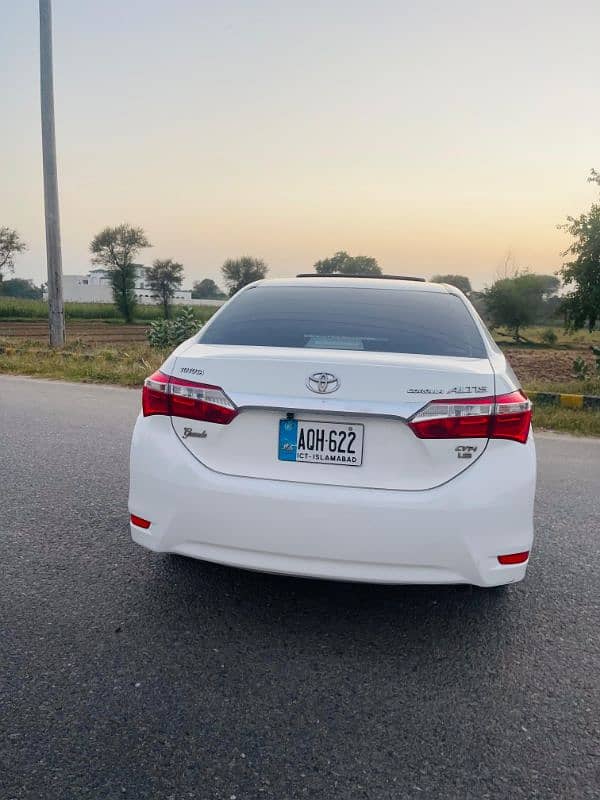 Toyota Altis Grande 2017 6