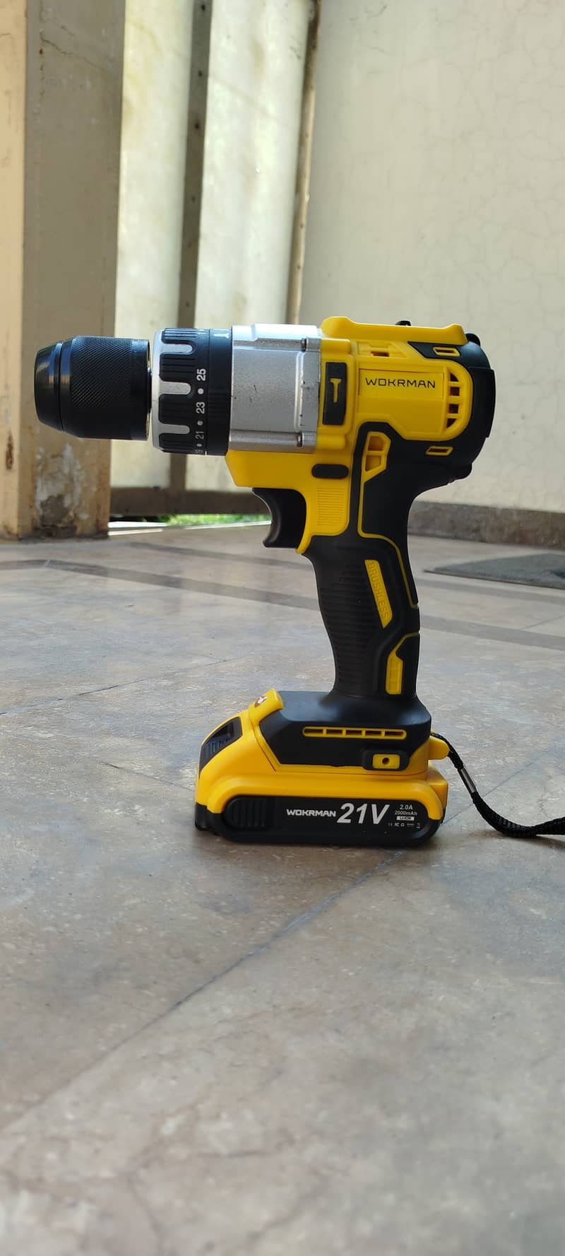 Imported Wokrman 13mm Cordless Drill With 2 Batteries and Hammering 5