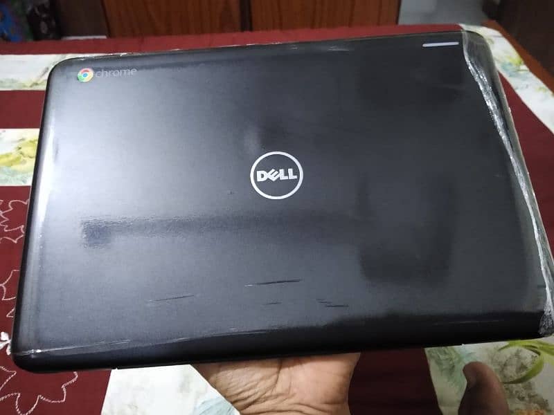 Dell Chromebook 3180 1