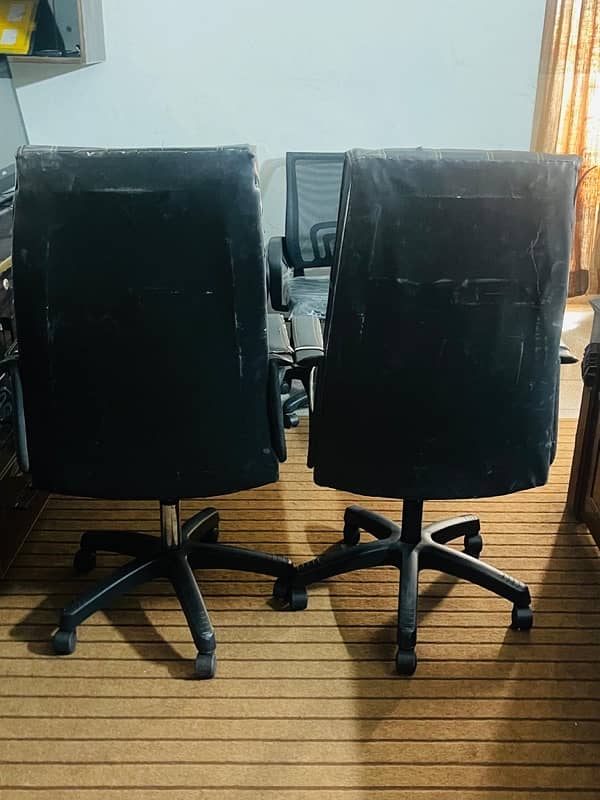 Office Chairs 3