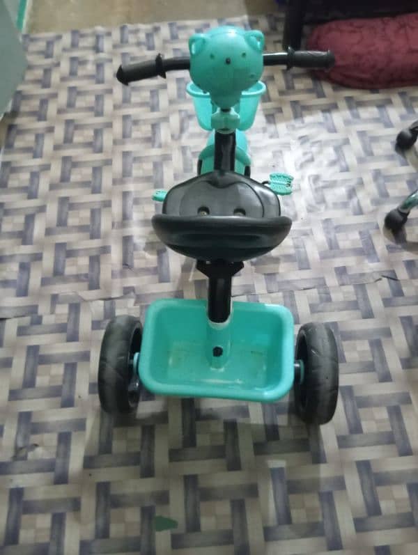 tricycle for upto 5 years children 5