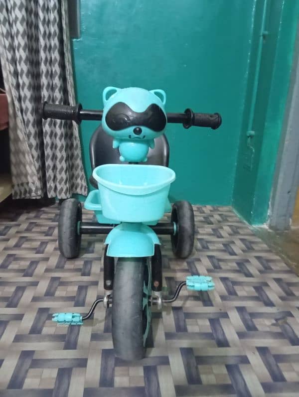 tricycle for upto 5 years children 6