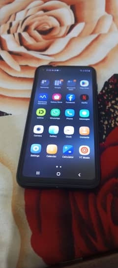 Samsung A11 2/32 with box