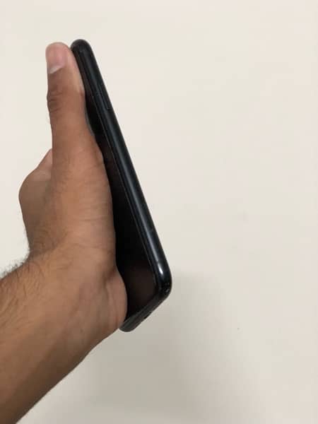 I phone XR water pack 2