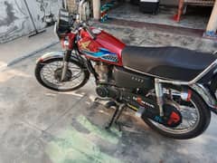 Honda 125 2016