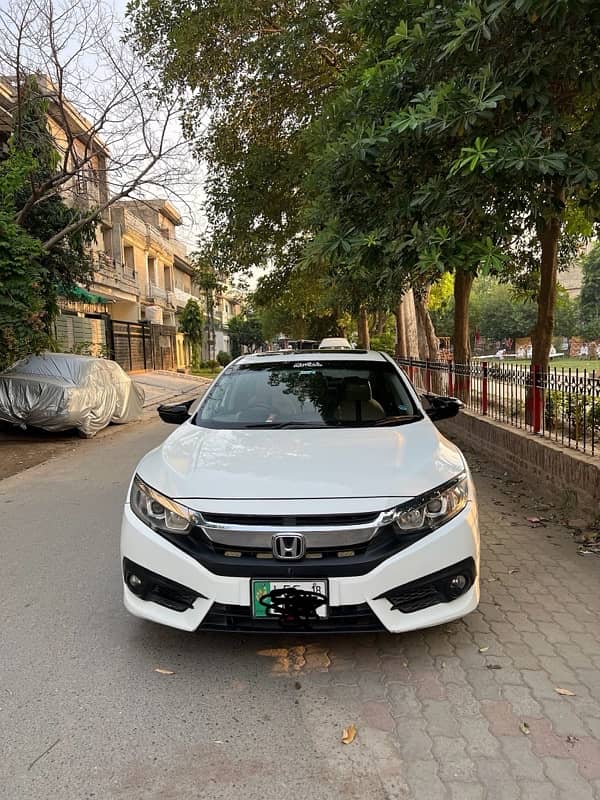 Honda Civic Oriel 2018 1