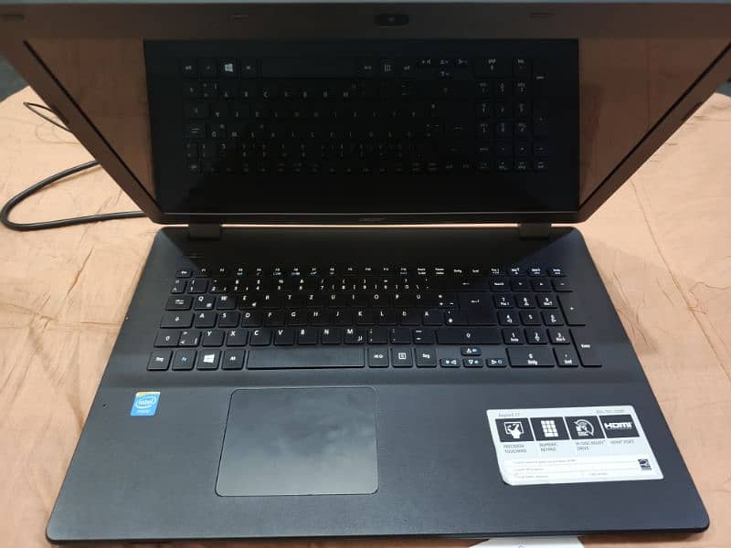 Sale for Acer laptop ES1-711 Series 2