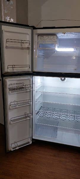 Double door Refrigerator in good condition 4