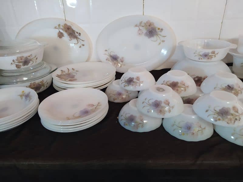 Marble dinner set 1