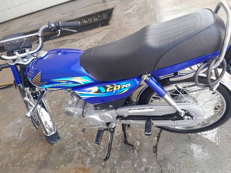 Honda cd 70 blue colour 0