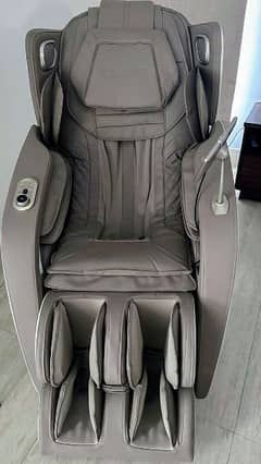 JC BUCKMAN ReviveUS TMC 213 MASSAGE CHAIR-CONDITION NEW