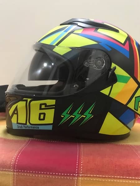 Vector helmet Medium size DOT certified 1