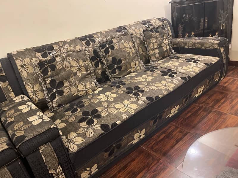 7 seater sofa used 2